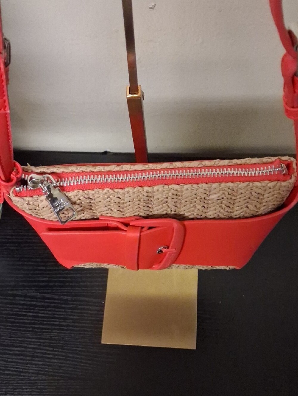 Steve Madden Hot Pink Straw-Trim Crossbody Bag NWOT - Picture 4 of 8